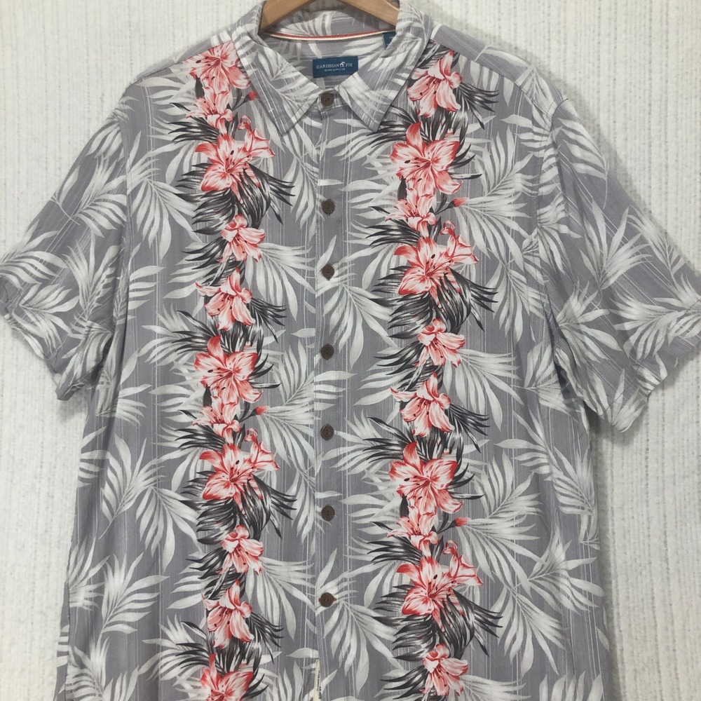 Caribbean Joe Island Supply Co. Mens XL Floral Hawaiian Shirt Gray‎ Rayon